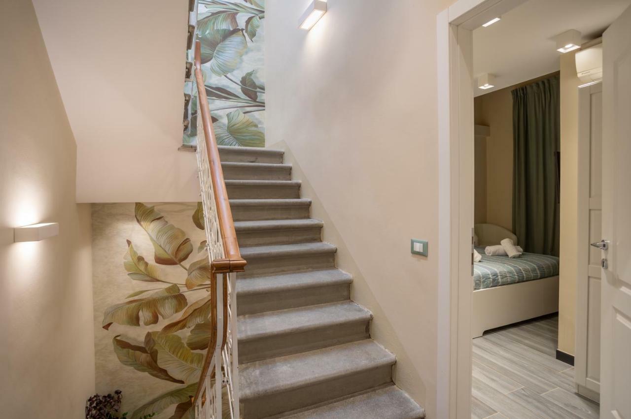 Le Stanze Di Carla! Con Cucina E Bagno Privato Hotel Florence Luaran gambar