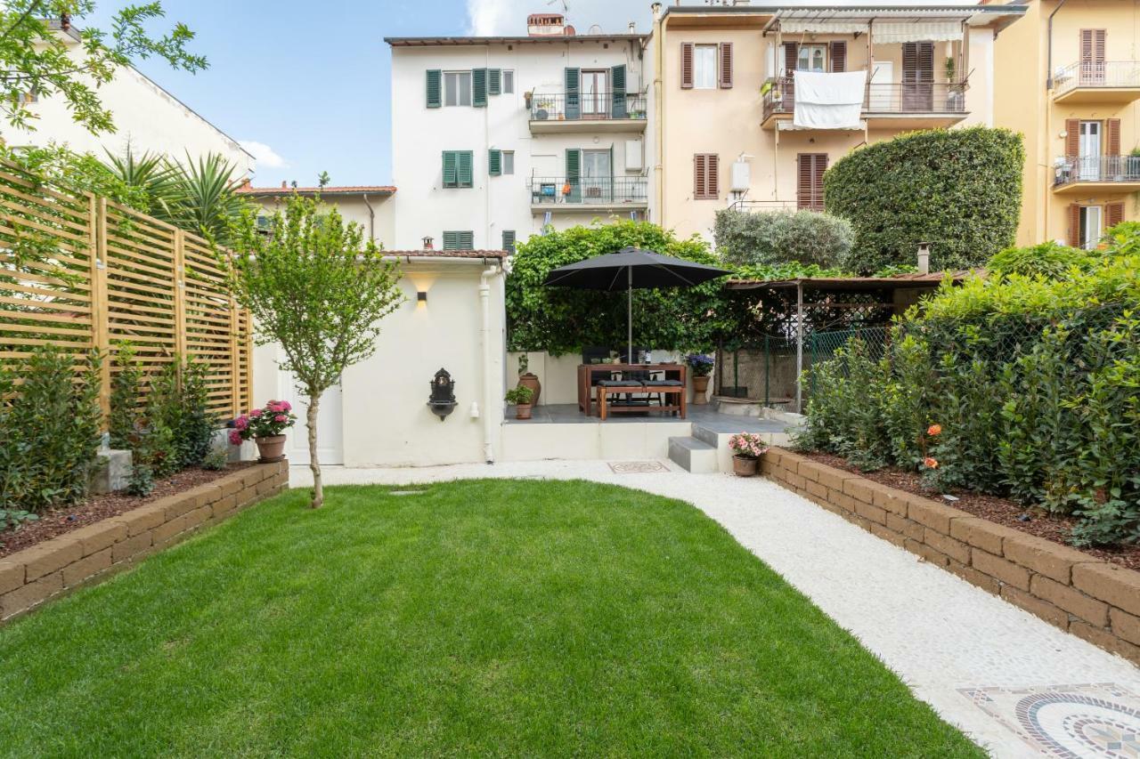Le Stanze Di Carla! Con Cucina E Bagno Privato Hotel Florence Luaran gambar